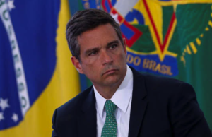 Se opone presidente del Banco Central de Brasil a revisar metas de inflación y bajar tasas de interés