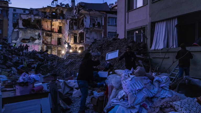 Continúa tragedia en Turquía-Siria; registran otro fuerte sismo