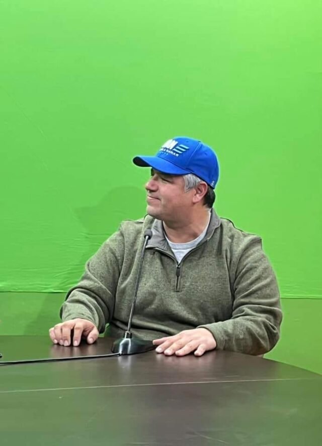 DFE4733D-33FB-42F5-8FD9-C7DC95A0CEDF