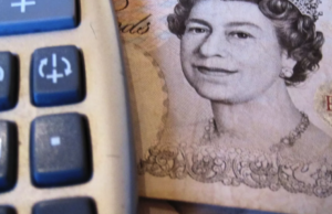 Bate récord deuda pública de Reino Unido