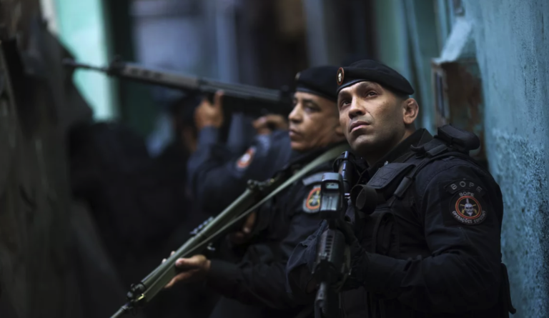 Operación policial deja más de decena de muertos en Río de Janeiro