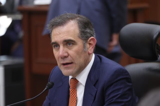 F5ADDC4D-965E-4AC4-9571-AB1CBDC27D78