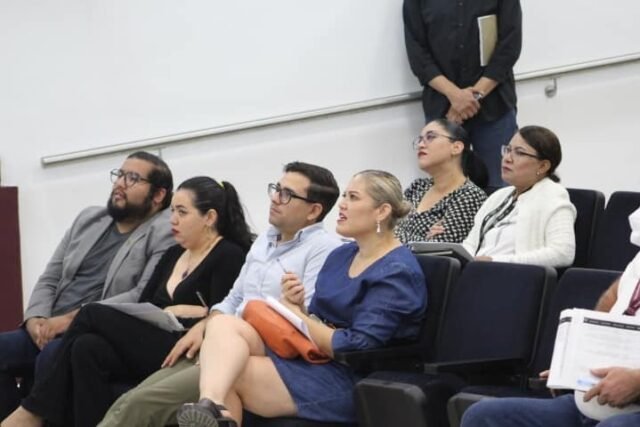 652985806030c__652985806030d