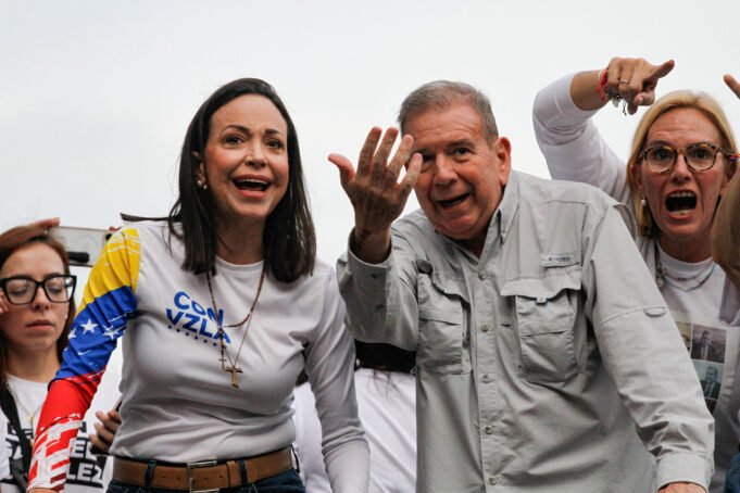 Ejecutar orden de captura de Edmundo González podría ser el fin de Maduro
