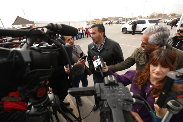 675c8c59a28d0__675c8c59a28d1