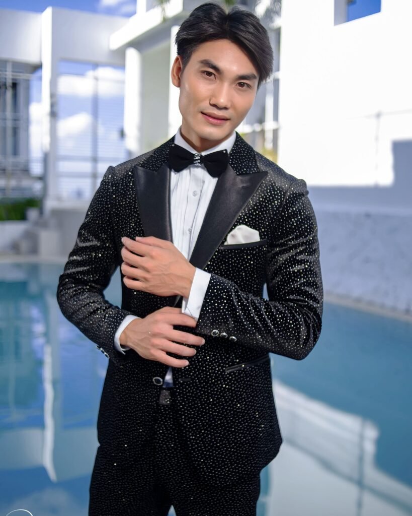 Vietnam (Nguyen Thien Kha)