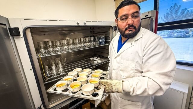 b287b727-4d33-40a5-ba3c-94107b60ecca