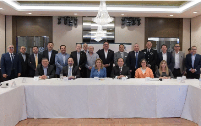 Captura de pantalla 2025-04-27 222208