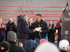 Entrega Presidente Pérez Cuéllar apoyos a familias afectadas por las lluvias