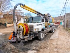La J+ realiza mantenimiento en el sistema de alcantarillado en Arroyo del Muerto.
