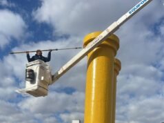 Atienden cuadrillas de Limpia puente de la avenida Manuel J. Clouthier