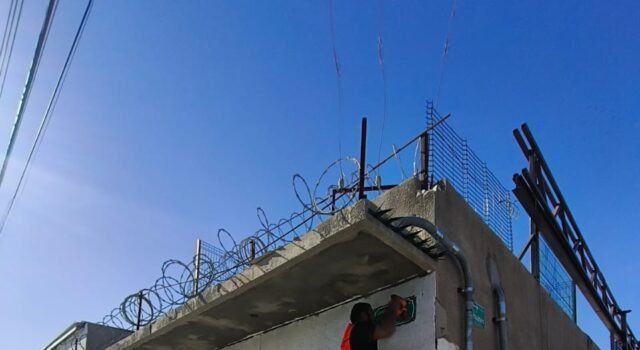 Instalan 4,788 nuevas placas de nomenclatura en 22 colonias durante 2025