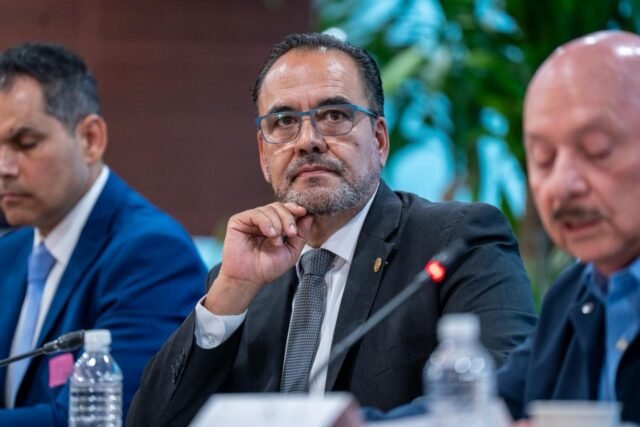 dc5e2fec-0b76-4974-a1c5-6696c4374710