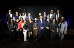 Participa alcalde de Ciudad Juárez en encuentro empresarial en El Paso