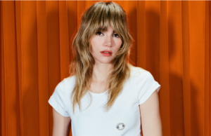 Suki Waterhouse vuelve con su nuevo single “Back in love”