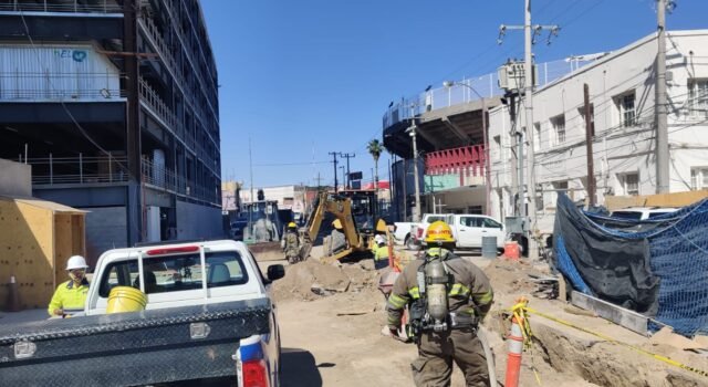 Controlan fuga de gas en Zona Centro; evacúan oficinas y obra en construcción