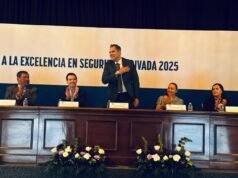 Mantiene CEPC despliegue operativo para atender incendio forestal en el municipio de Madera