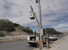 Fortalece Alumbrado Público iluminación en el bulevar Bernardo Norzagaray