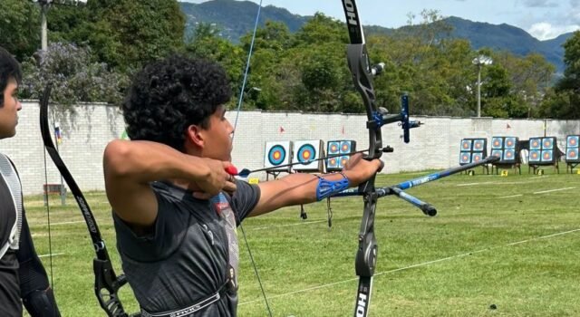 Arquero juarense se cuelga bronce en Panamericano de la Juventud