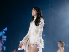 Aitana inaugura “Cuarto azul world tour” con debut de dimensión internacional