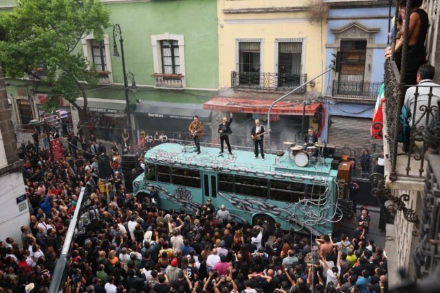 U2 EN CDMX