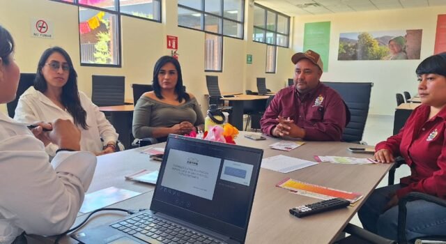 Capacita CEMPO a personal de Atención Ciudadana del Suroriente