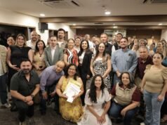 Entrega de tarjetas del programa “la clinica es nuestra” para unidades del ISSTE en Chihuahua
