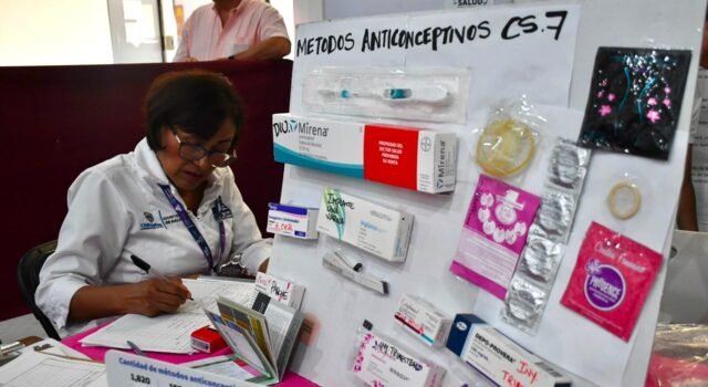 Lleva Secretaría de Salud servicios a población migrante en Ciudad Juárez