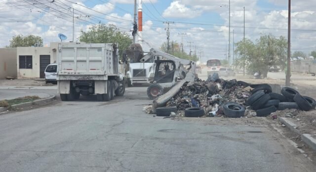 Exhorta Limpia a no tirar escombro en espacios públicos