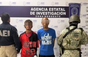 Detienen a dos masculinos por desobediencia, resistencia y delitos contra la salud en NCG