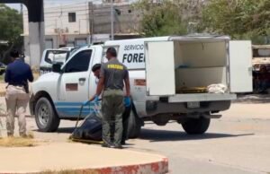 Localizan a hombre sin vida en la explanada de la antigua ley