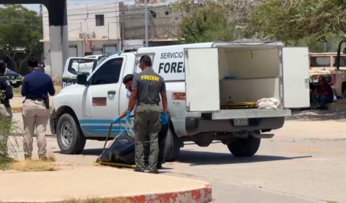 Localizan a hombre sin vida en la explanada de la antigua ley
