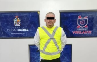 Sujeto derriba señalamiento vial con intenciones de robarlo