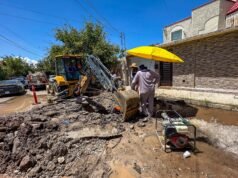 Repara JMAS fuga de agua potable en el Fraccionamiento Pradera Dorada.