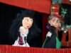 Disfrutan familias del Suroriente la función de títeres “Romeo y su Julieta”