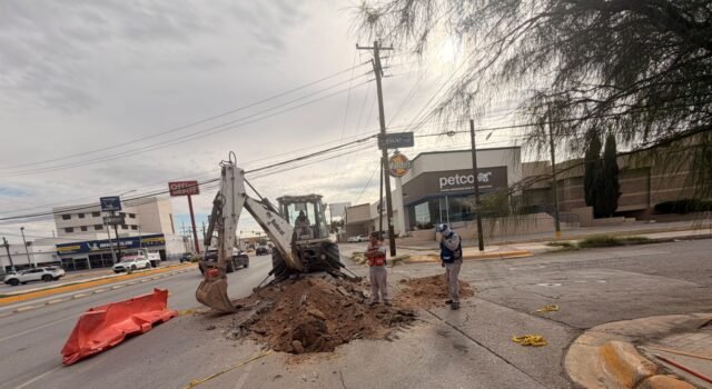 ¡Precaución! Cierran carriles de la Paseo Triunfo por trabajos de la JMAS