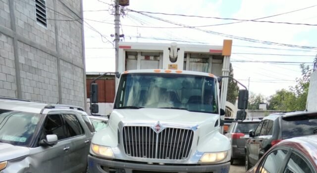 Pide Limpia liberar paso a camiones recolectores