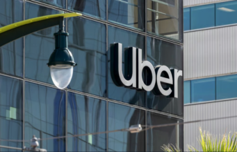 La compañía Uber elimina 3,300 puestos de trabajo para agilizar su estructura directiva.
