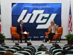 Realiza cónsul general de EU en Ciudad Juárez primera visita universitaria en la UTCJ