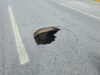 Alertan por socavón en la avenida Manuel J. Clouthier