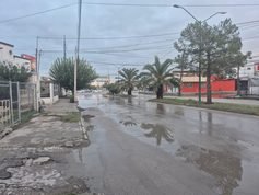 Alcalde recorre colonias para supervisar atención a daños por lluvias