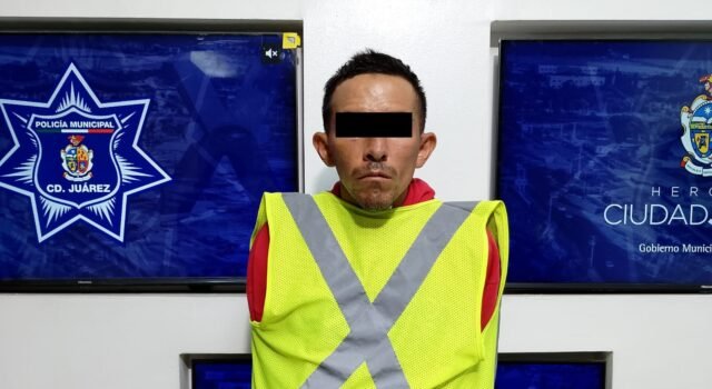 Sorprenden a sujeto desmantelando camioneta con reporte de robo